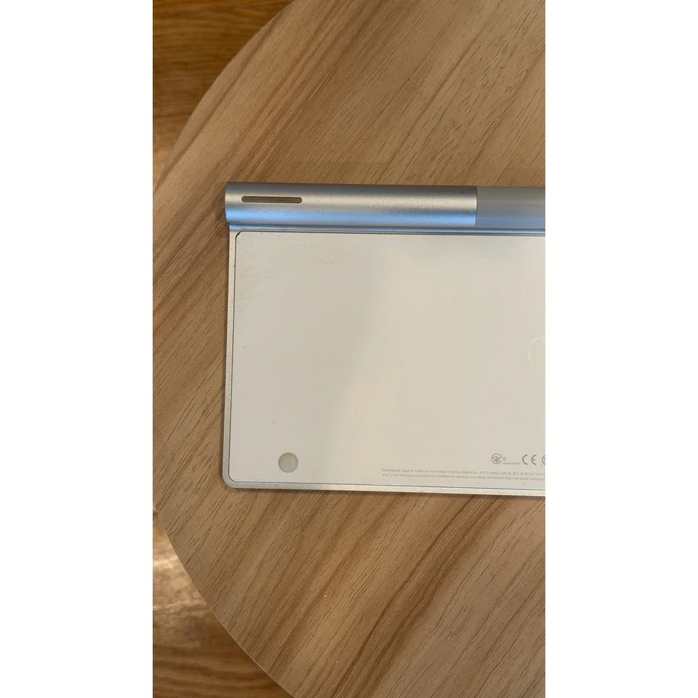 Apple A1314 Wireless Keyboard - MC184LL/B‎